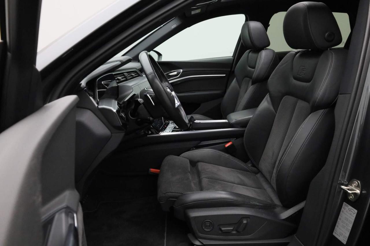 Audi e-tron 50 quattro 313PK Launch edition Black 71 kWh | 37621050-24
