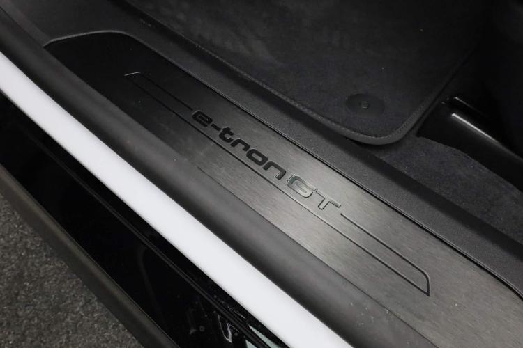 Audi e-tron GT Competition 476PK 95Kwh | 33866307-20