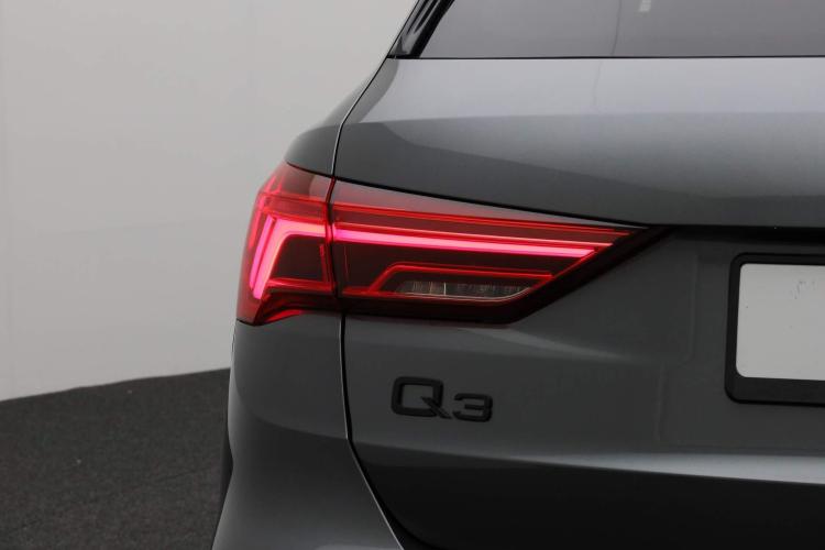 Audi Q3 S Edition | 34194532-13