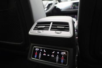 Audi Q8 e-tron 55 quattro S Edition Competition 115 kWh 408PK | 35692847-46