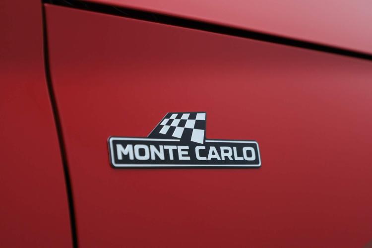 Škoda Kamiq Monte Carlo (1) 1.0 115 pk TSI SUV 6 v | 37585252-7