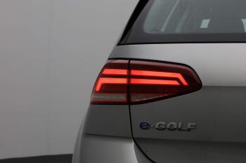 Volkswagen e-Golf 136PK | 37766294-13