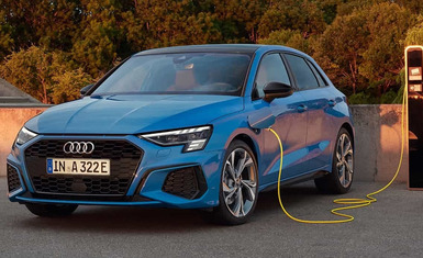 Audi A3 plug-in hybride aan laadpaal